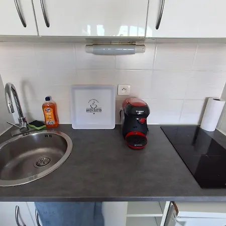 Apartment A 5 Minutes A Pied De La *